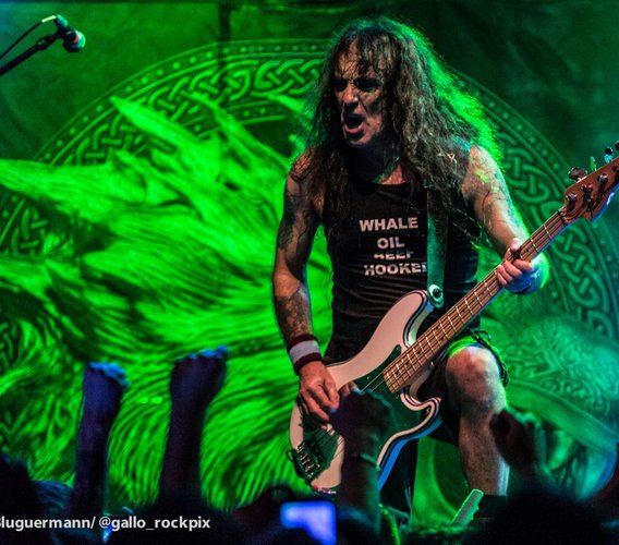 Steve Harris en Museum: un león con poco apetito
