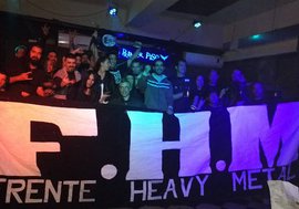 Heavy metal, organizado y solidario