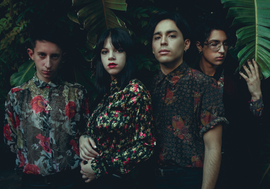 Camelia: "Pop futurista que experimenta más allá de los límites"