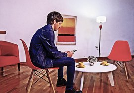 "La velocidad de lo cotidiano", Avalon