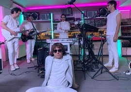 Turf despide el año con un show plagado de hits y sorpresas