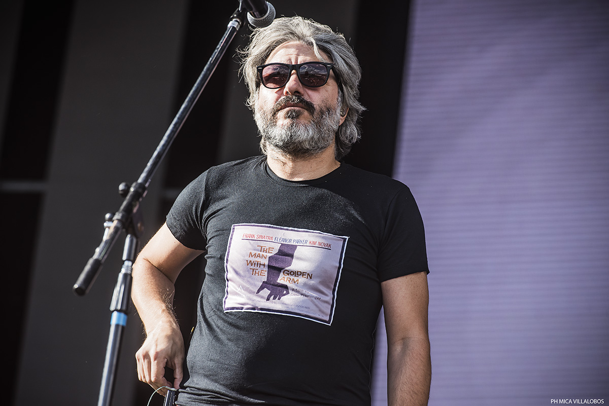 Cosquín Rock '16: Día 2 - Como en cada edición, la lluvia volvió a ser protagonista un año más. La segunda jornada comenzó con mucho calor y cerró bajo agua. Lo más destacado de la fecha estuvo en Octafonic, Eruca Sativa, los debutantes Barco y la gran convocatoria de Don Osvaldo. 15b36f9e 84aa 4158 89a6 7d9b4105bcf5