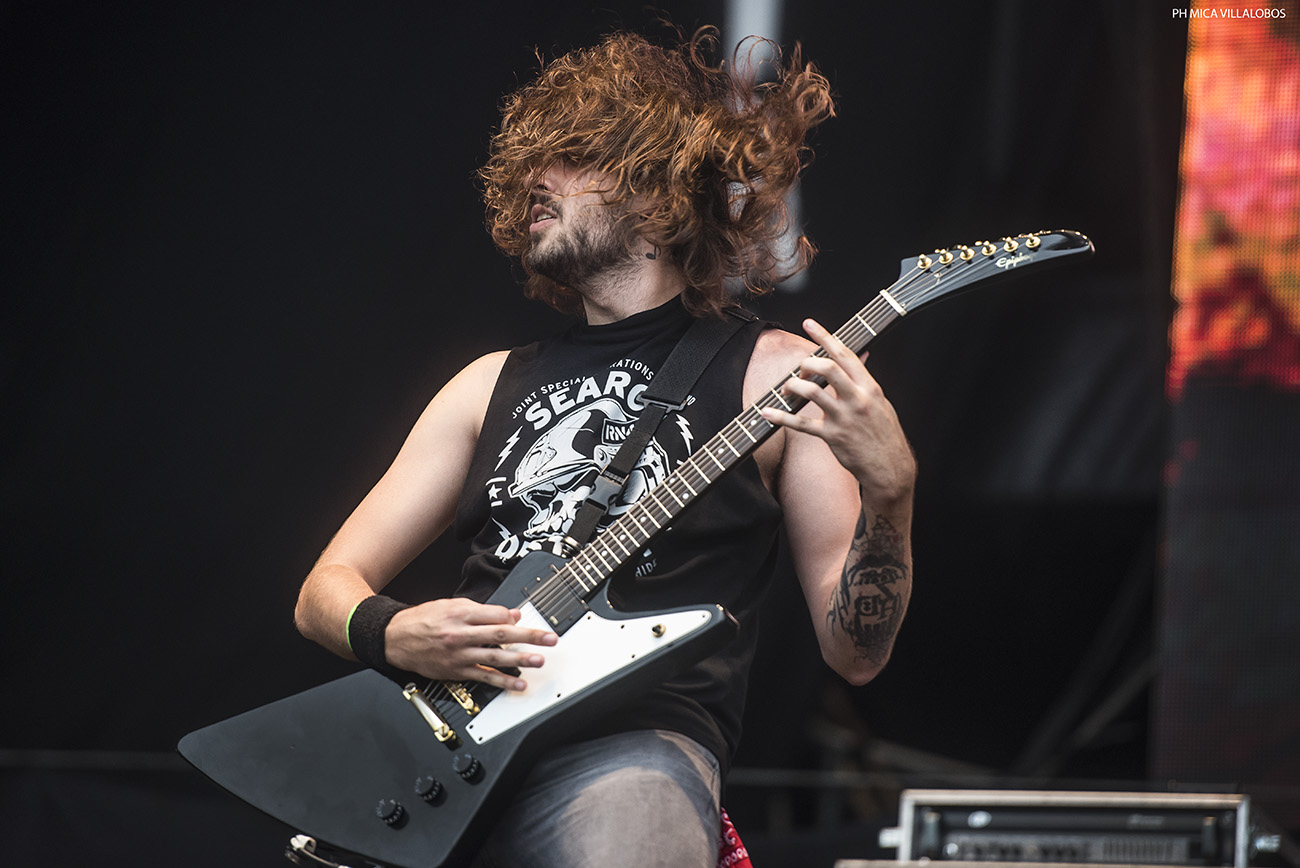 Cosquín Rock 2017: Día 1 - Con muchos espacios vacíos en el Aeródromo de Santa María de Punilla, arrancó el festival más federal de la Argentina y que en su primera jornada reunió al rock and roll con el metal, el punk y el blues. 47e6bf4e 8a74 4130 ae14 6a011b4f52b4