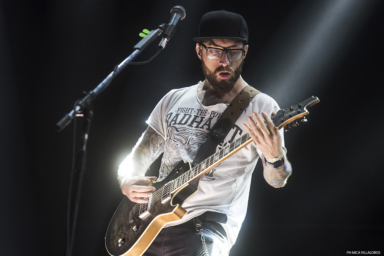 Cosquín Rock 2017: Día 1 - Con muchos espacios vacíos en el Aeródromo de Santa María de Punilla, arrancó el festival más federal de la Argentina y que en su primera jornada reunió al rock and roll con el metal, el punk y el blues. c82bb13f 8d4e 435e 9f6d 996801de4f65