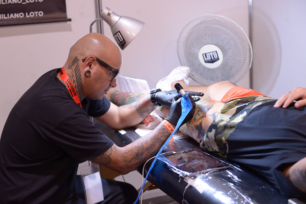 Postales del Tattoo Show - Miles de personas visitaron la 15º edición del Tattoo Show, este fin de semana en La Rural. Una convención de tres días con invitados internacionales, exhibiciones, bandas en vivo y el ya tradicional concurso con los mejores tatuajes. 599cbb5f 9445 4934 8e4b ae23e2db6977